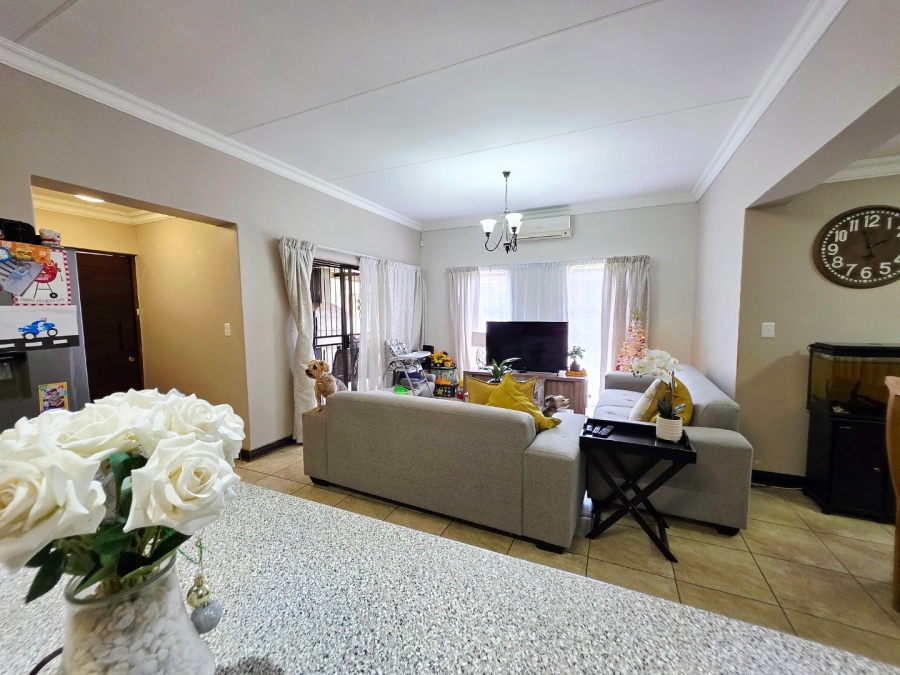 3 Bedroom Property for Sale in Universitas Free State